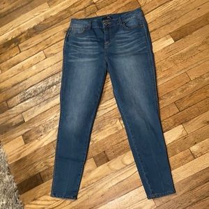 1822 NWOT denim jeans size 31